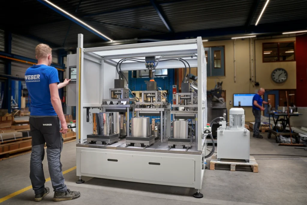 pers-kralen-rvs-pedaalemmers-rvs-hydrauliek-gereed-voor-robot-belading